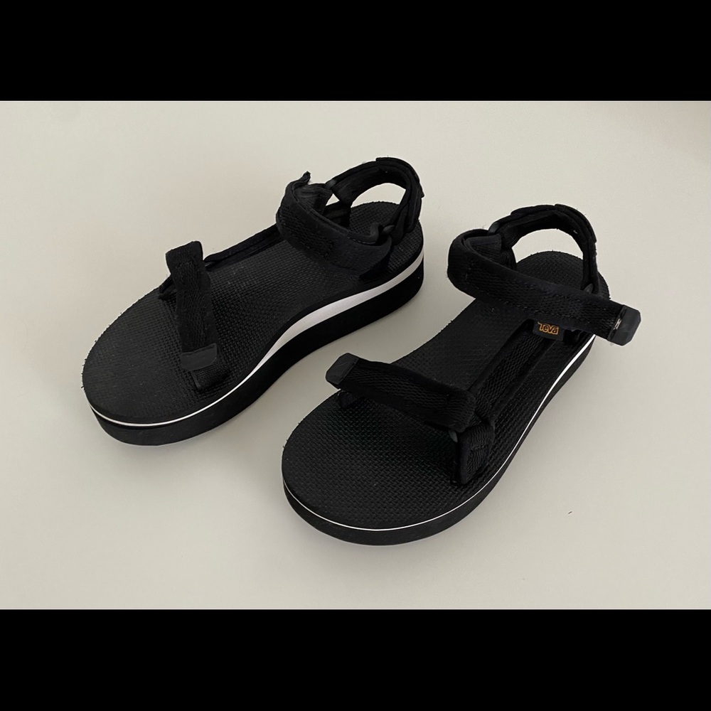 Platform Tevas